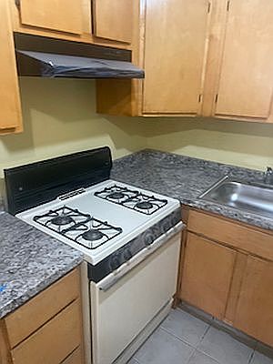 3rd image of 317 Rockaway Ave #2