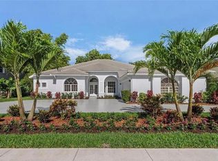 11257 Longshore Way W, Naples, FL 34119