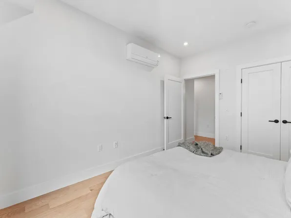 433 Central Avenue image 15 of 24