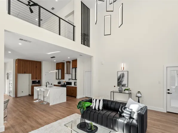 3634 Darien St, Dallas, TX 75212