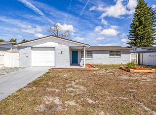 3333 Chauncy Rd, Holiday, FL 34691