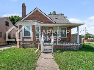 8111 Warwick St, Detroit, MI 48228