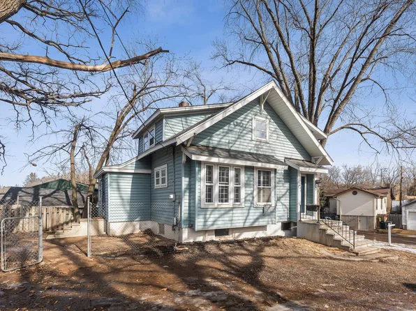 145 Penway Rd, Willernie, MN 55090