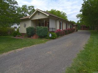 604 Mauney Rd, Stanley, NC 28164