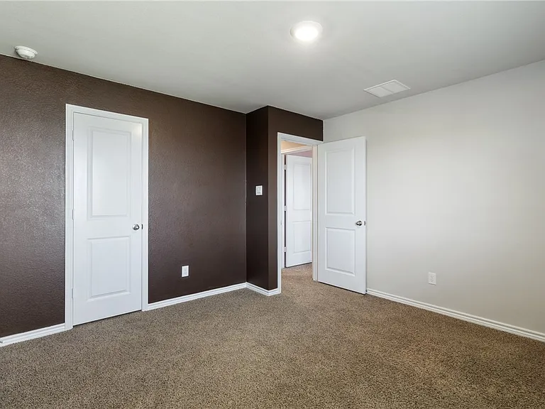 1160 Verona Dr — Photo 25