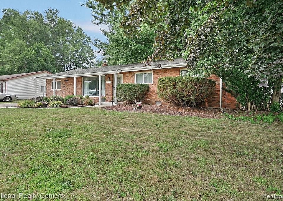 1st image of 8345-21 Mile Rd