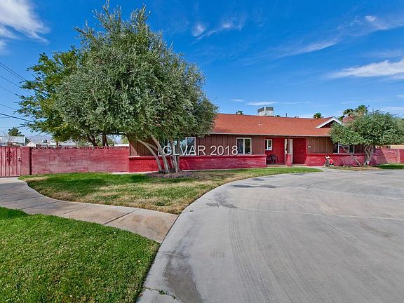 3rd image of 4060 Judson Ave