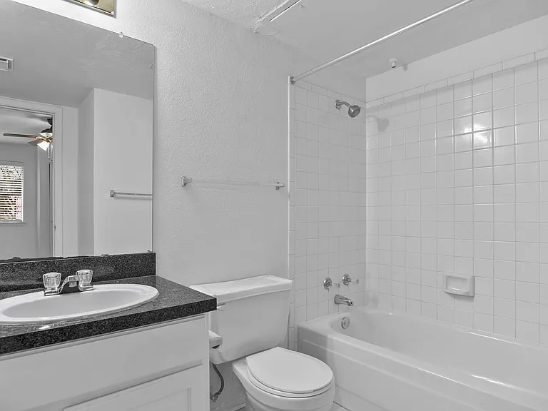 5720 Cedar Creek Dr — Photo 21