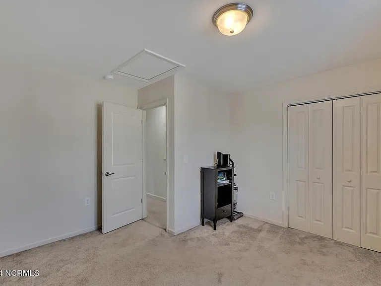 445 Sullivan Loop Rd — Photo 19