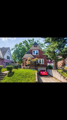 136 Ross Ave Photo 1