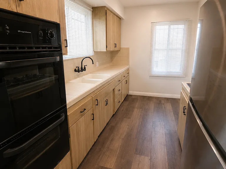 2157 W 109th Pl — Photo 25