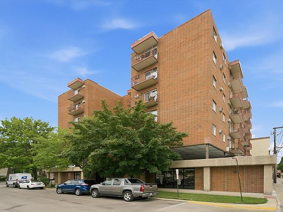 2nd image of 7830 W North Ave APT 710