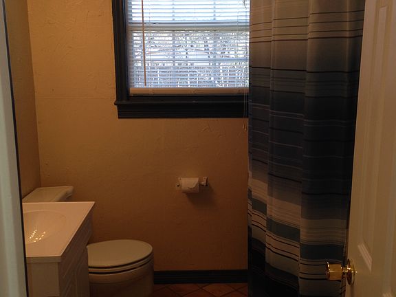4th image of 1136 Dora St