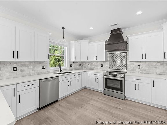 2nd image of 83 Rush Ln