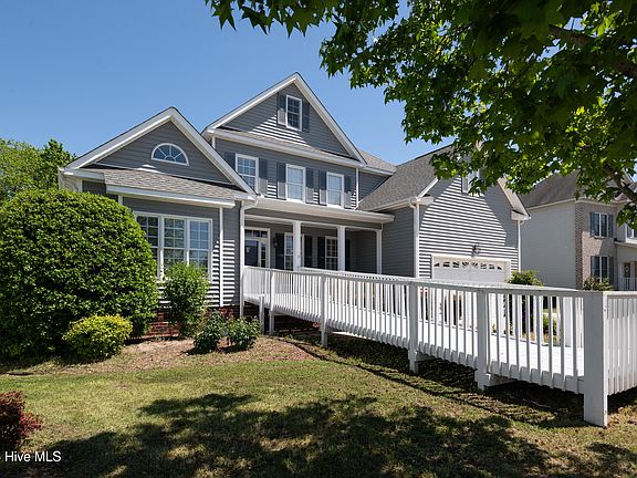 3rd image of 2215 Black Horse Lane