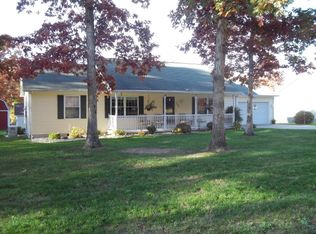 209 Brookridge Dr, Shady Spring, WV 25918