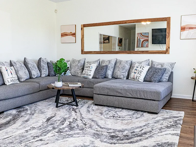 3109 Riviera Dr — Photo 19