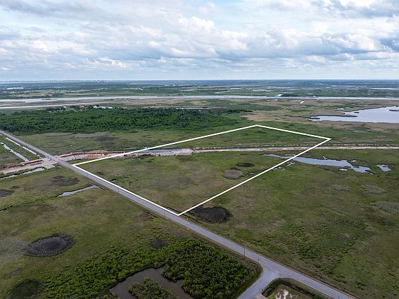 3rd image of Big Lake Rd