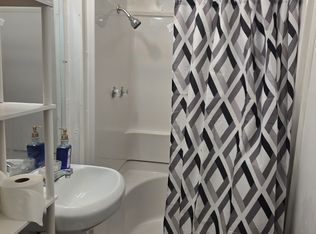221 W Bear Creek Rd #103, Red Oak, TX 75154