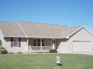 3049 Big Creek Rd, Green Bay, WI 54311