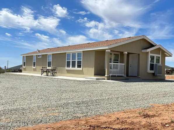 1045 S Seminole Cir, Dewey, AZ 86327
