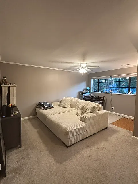2 bed, 850 sqft, $1,495 — Photo 3