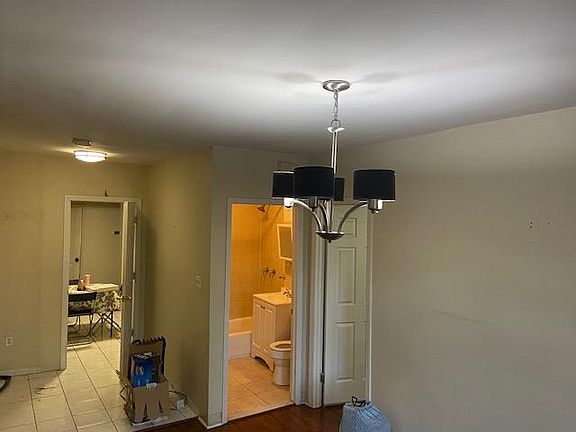 4th image of 159-27 Grand Central Pkwy E #2