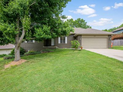 515 E McArthur Dr, Springfield, MO, 65810