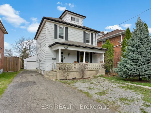 4725 3rd Ave, Niagara Falls, ON L2E 4L7