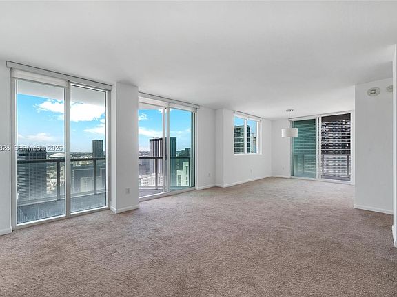 3rd image of 244 Biscayne Blvd APT 3808