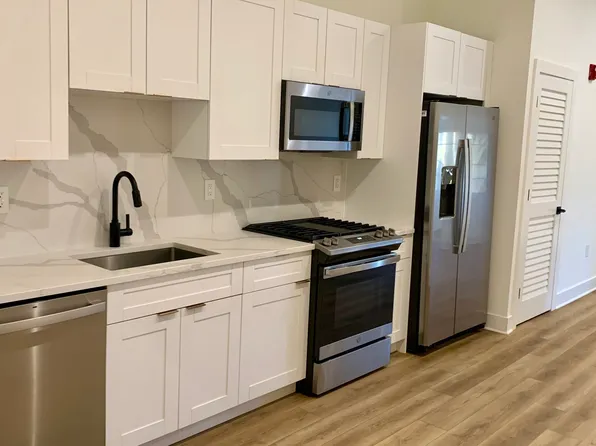 195 Main St #3B, Metuchen, NJ 08840