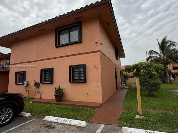 2760 W 63rd Pl APT 106-23, Hialeah, FL 33016