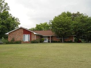 7339 Ushwy 76 W, Young Harris, GA 30582