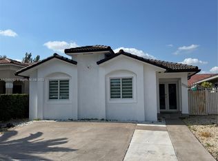 3378 W 74th St, Hialeah, FL 33018
