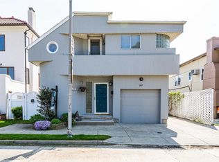 102 Belmont Ave, Long Beach, NY