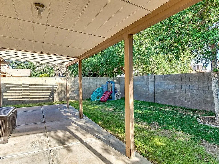4035 E Camino St — Photo 28