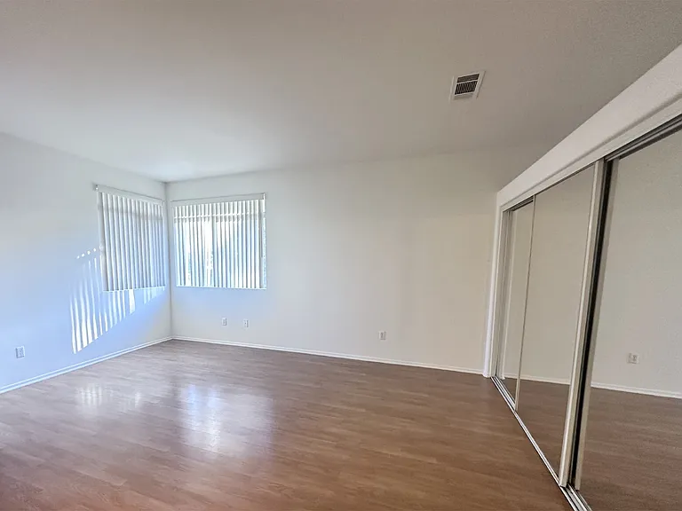 25550 Hemingway Ave #G — Photo 7