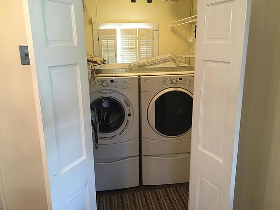 washer/ dryer