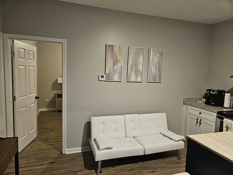 954 Joseph E Boone Blvd NW #D — Photo 6