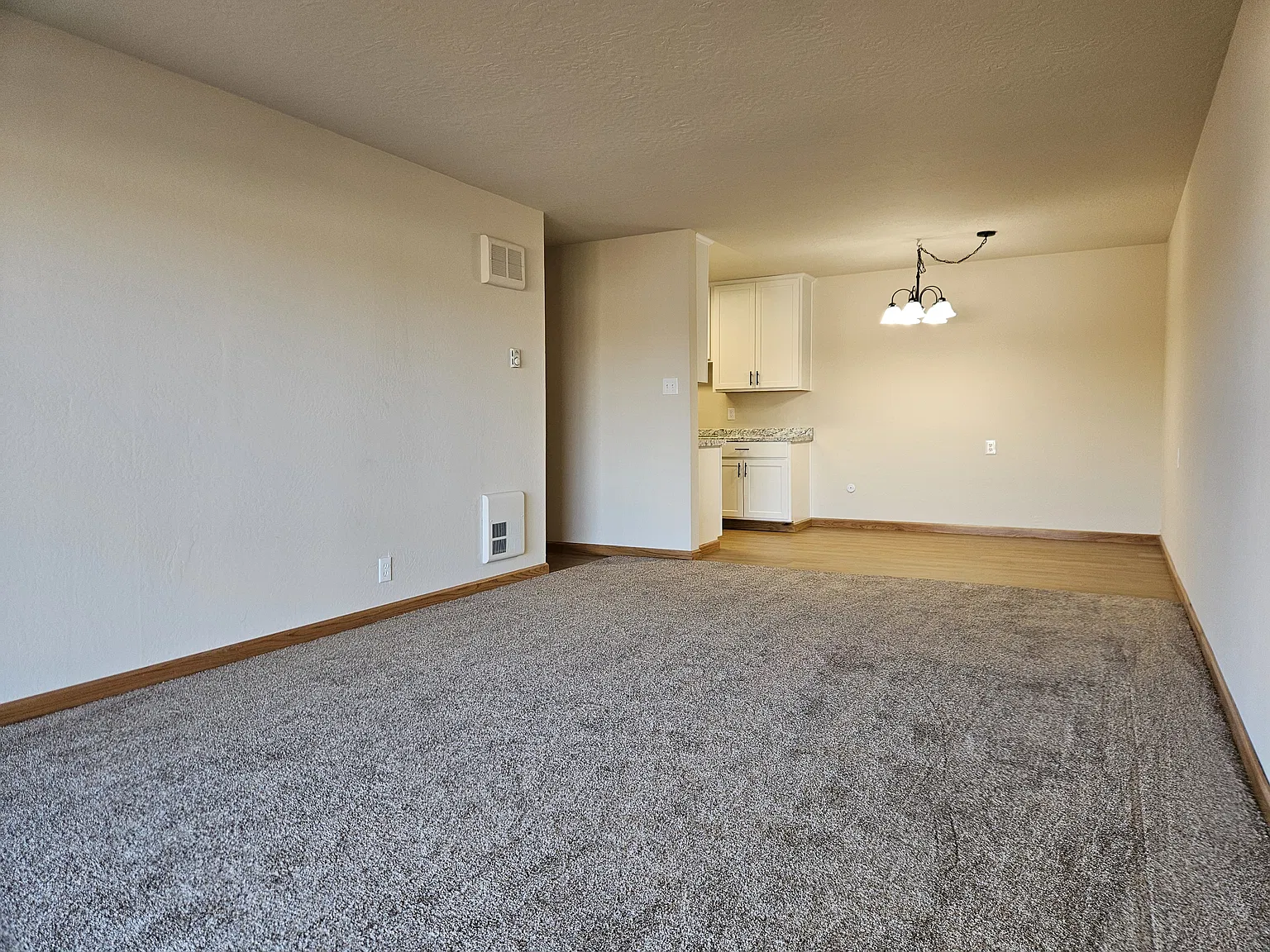 2 bed, 1.5 bath, 951 sqft, $2,395 — Photo 4