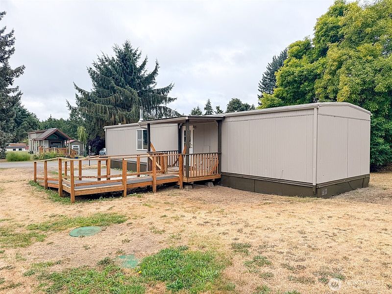 2nd image of 611 Cedar Drive #5