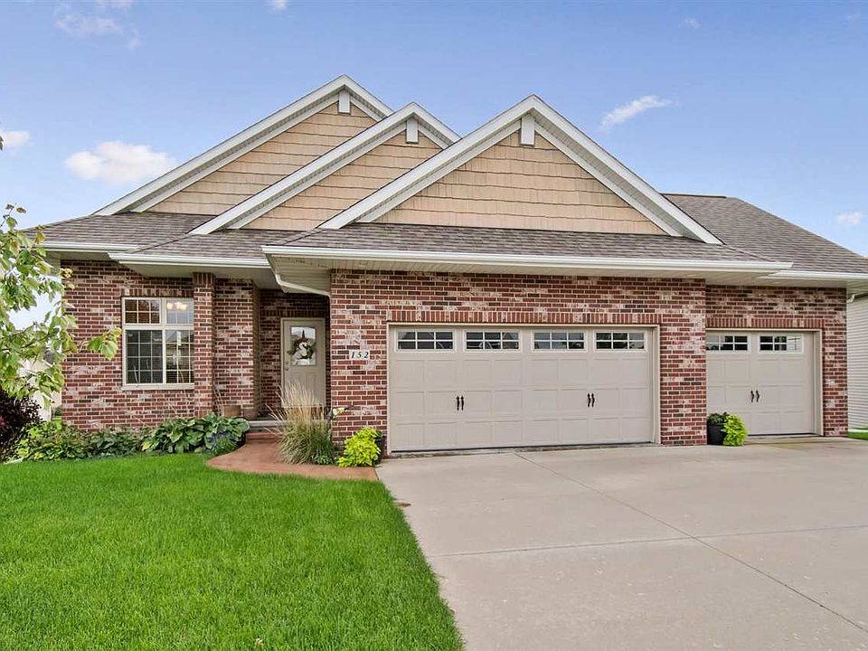 1st image of 152 Lockmoor Cir