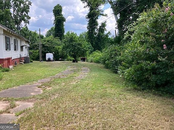 5th image of 208 Manley Rd