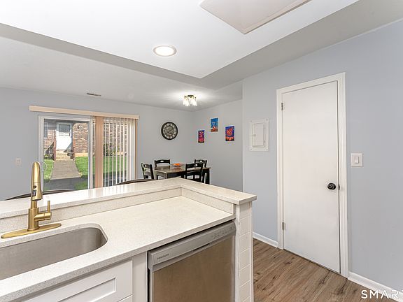 5th image of 330 Short Beach Road #F8