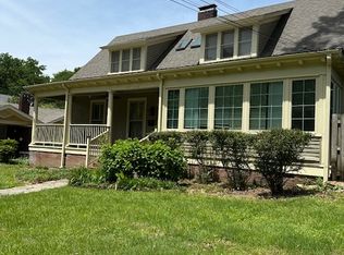 2070 Harbert Ave, Memphis, TN 38104