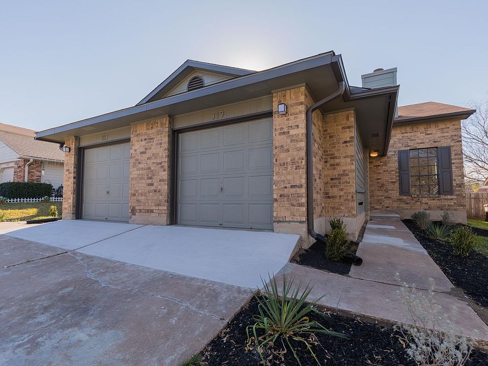 1st image of 319 Rawhide Loop