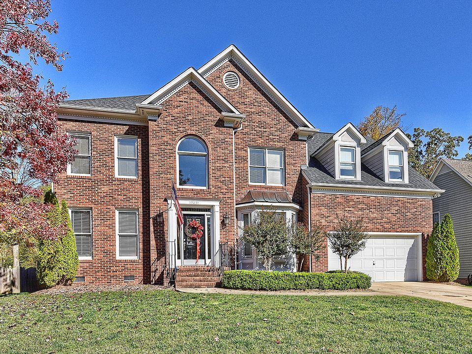 1st image of 12431 Lazy Oak Ln
