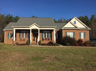 22960 Genito Rd, Amelia Court House, VA 23002