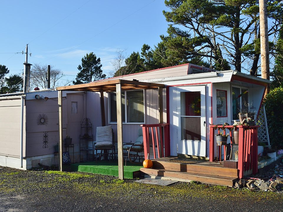 1st image of 10 Breeze St #1