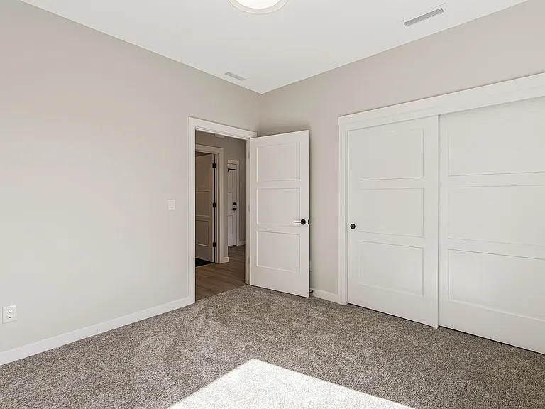 7005 NE 50th Ave — Photo 30
